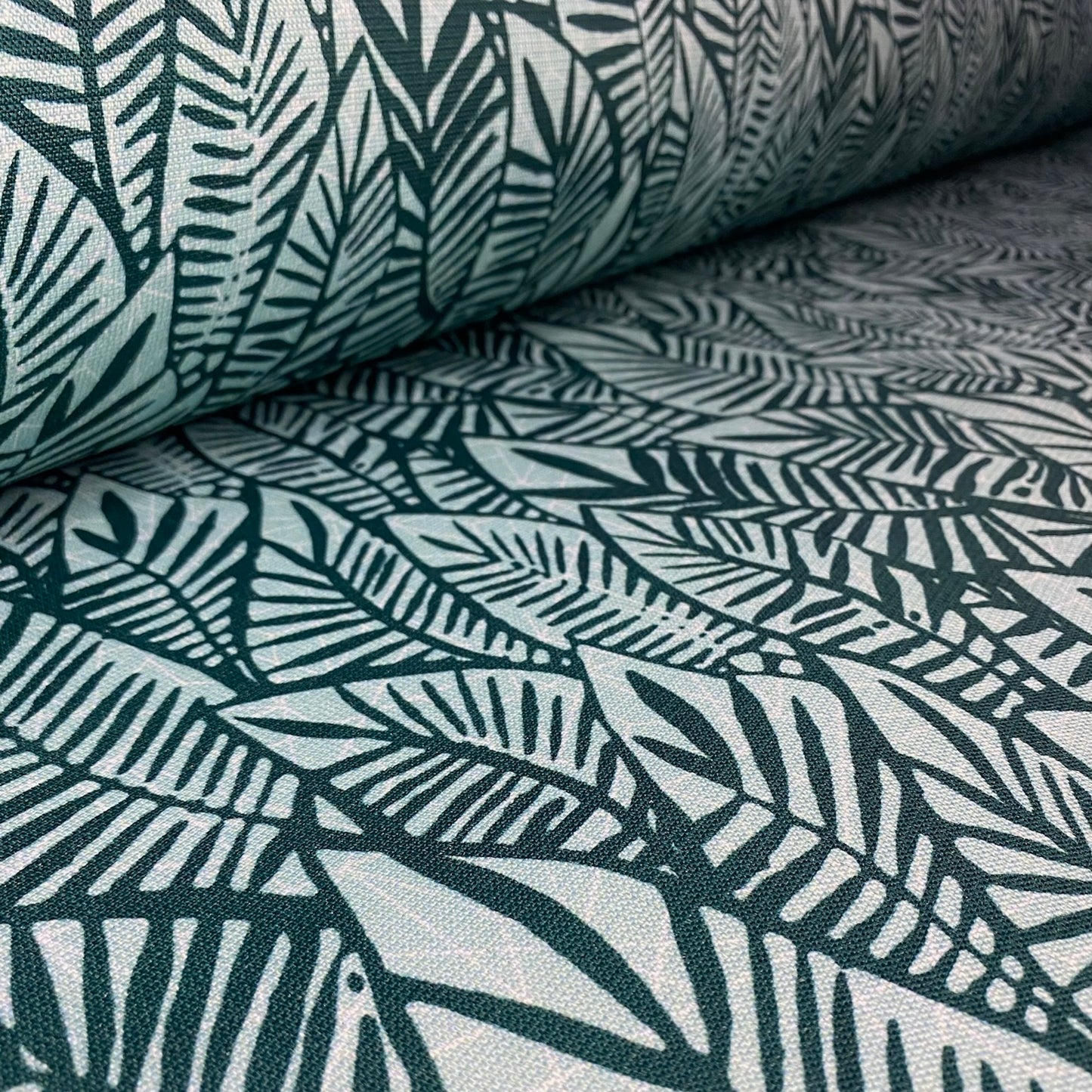 Tela Aurora- Jungle-Leaf