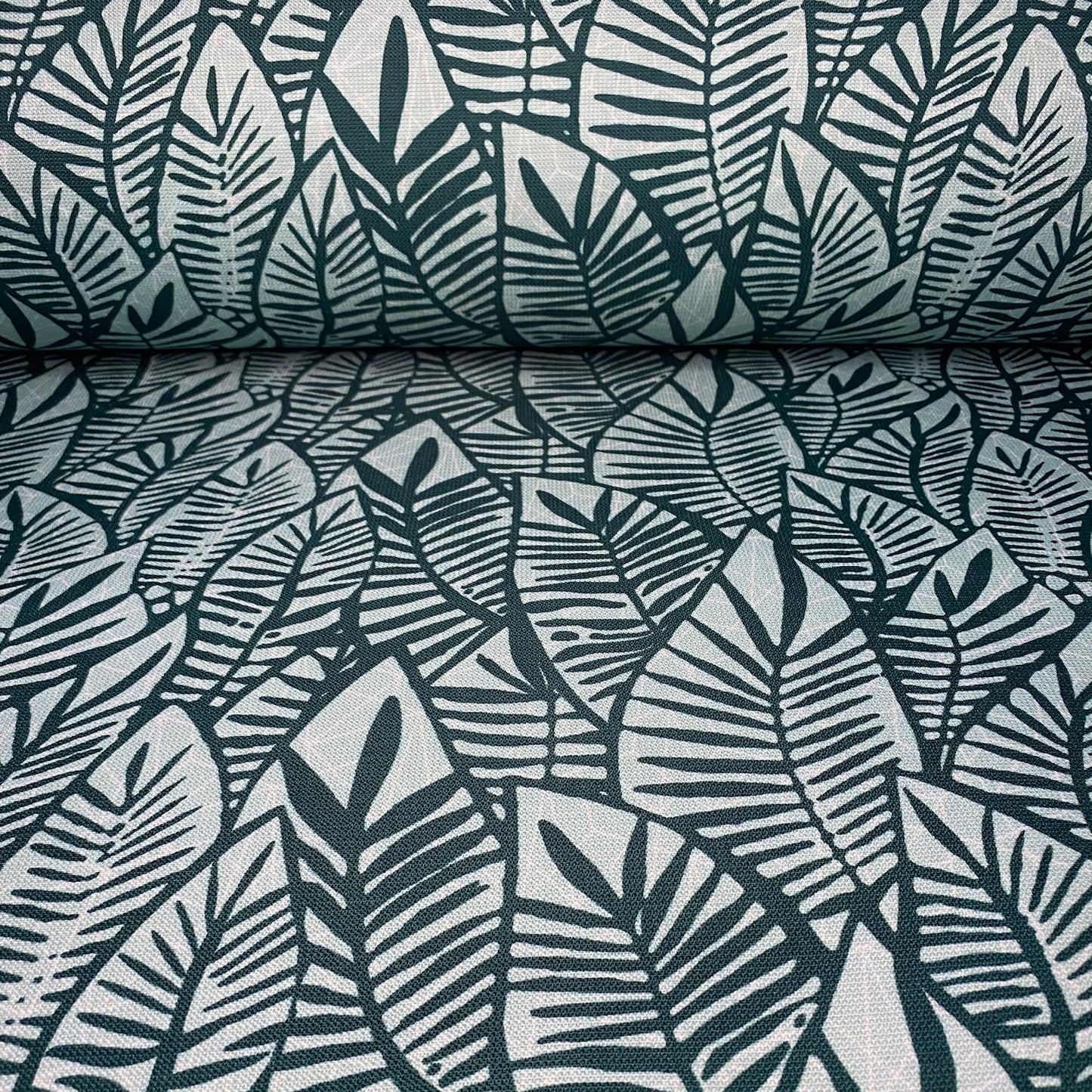 Tela Aurora- Jungle-Leaf