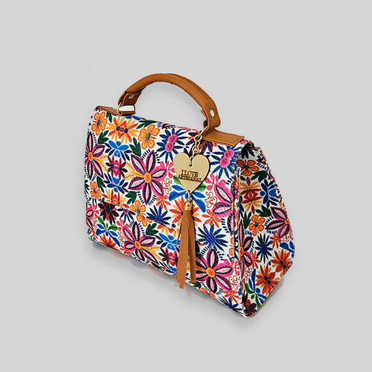 Bolsa artesanal - Flor Bordada 2