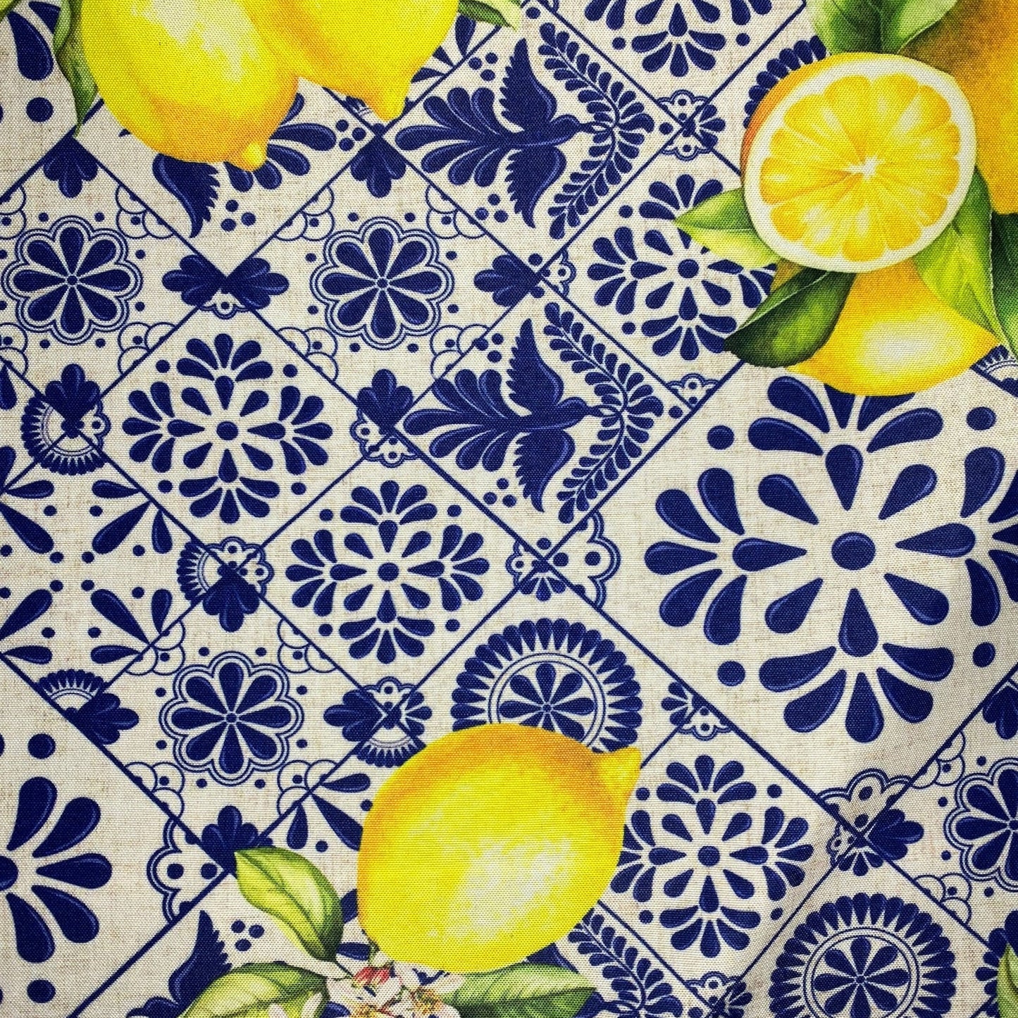 Tafeta 600 Talavera poblana con limones